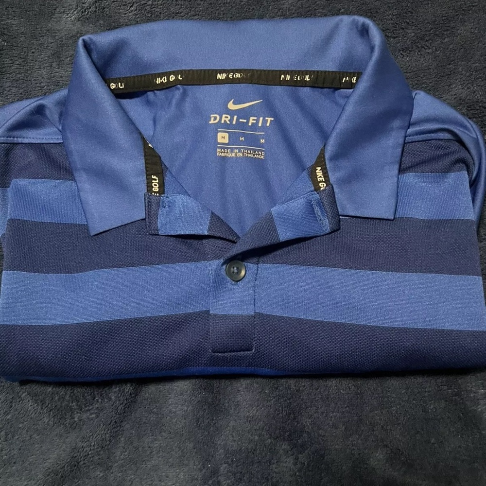 Nike Men's Blue Striped Polo Shirt